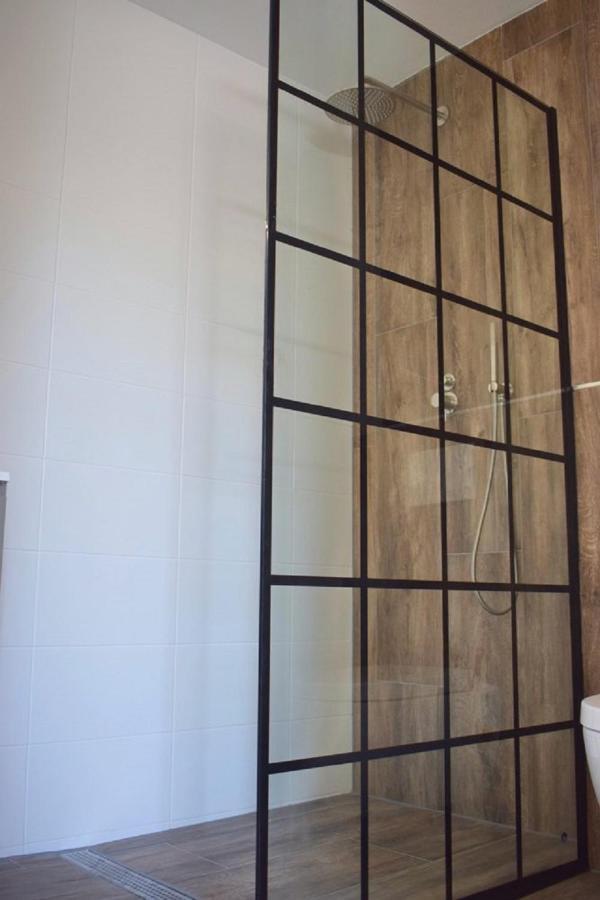アッセン "In De Kloosterhof" Gratis Prive Parkeren Bed & Breakfast エクステリア 写真